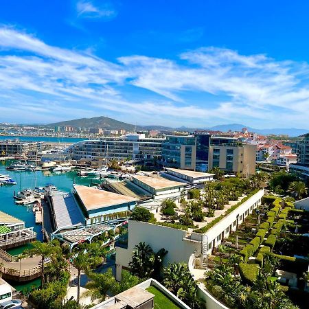 Ocean Village Lovely 2 Bedroom Apartment 지브롤터 외부 사진