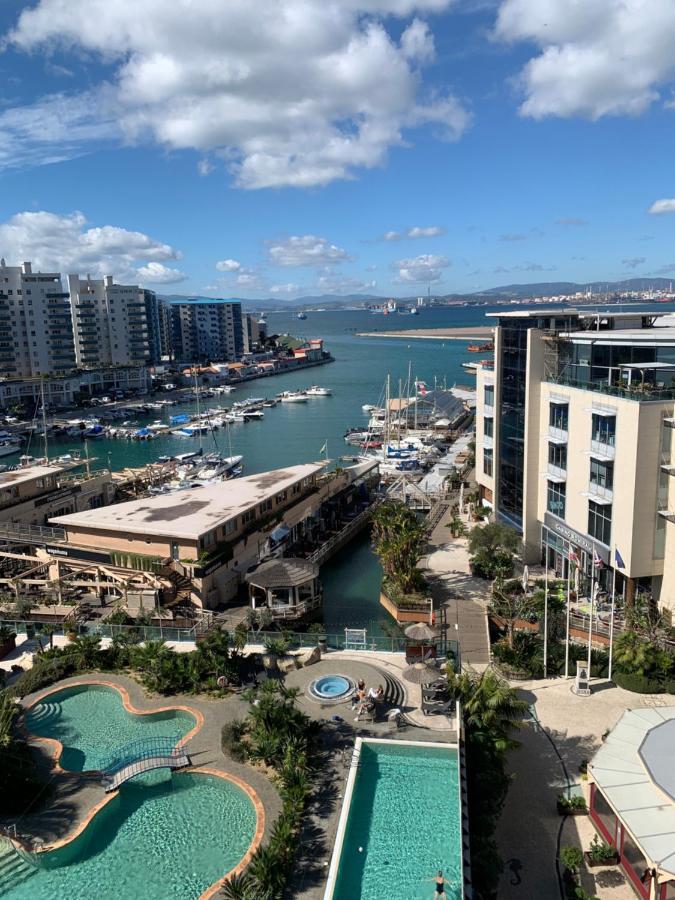 Ocean Village Lovely 2 Bedroom Apartment 지브롤터 외부 사진